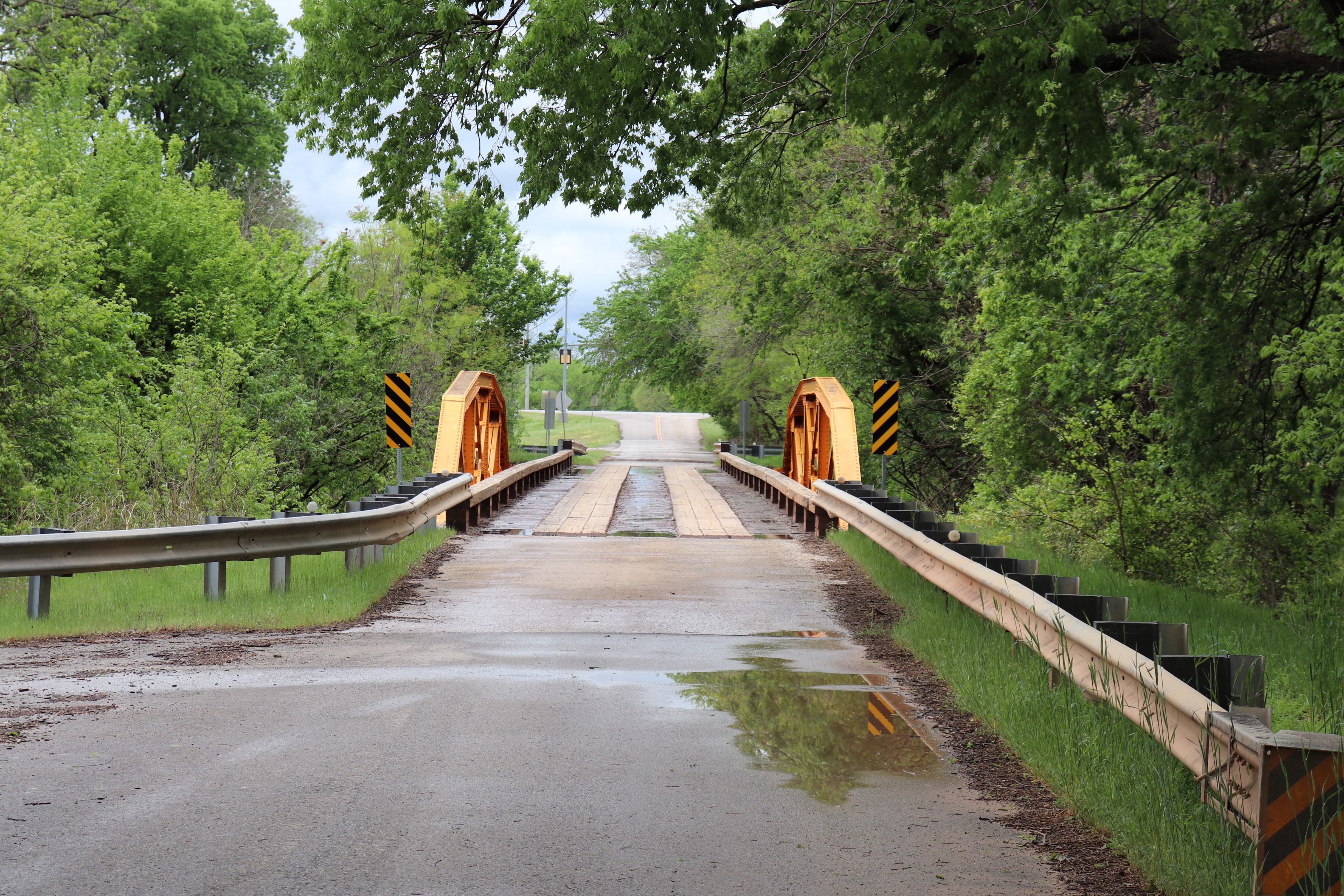 Sangre Road over Stillwater Creek